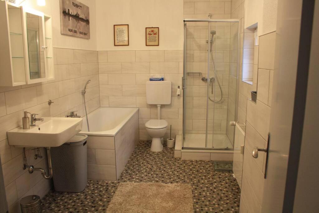 Top Messe Ferienwohnung 81Qm エッセン エクステリア 写真